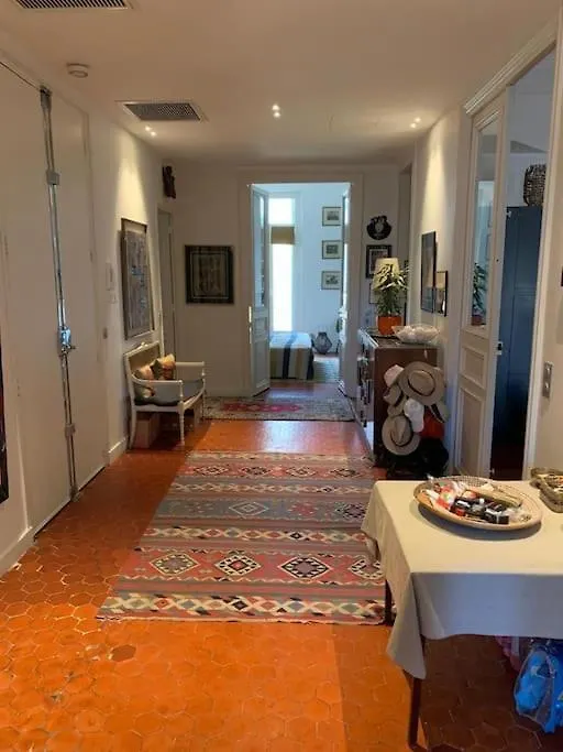Coeur Longchamp, Grand Haussmannien Apartment Marseille France