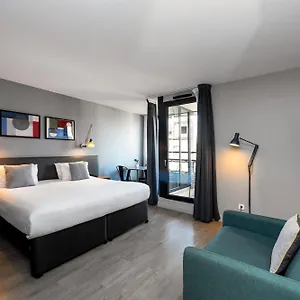Staycity Centre Vieux Port Apartmanhotel
