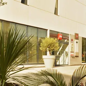 3* Hotel Ibis Centre Euromed