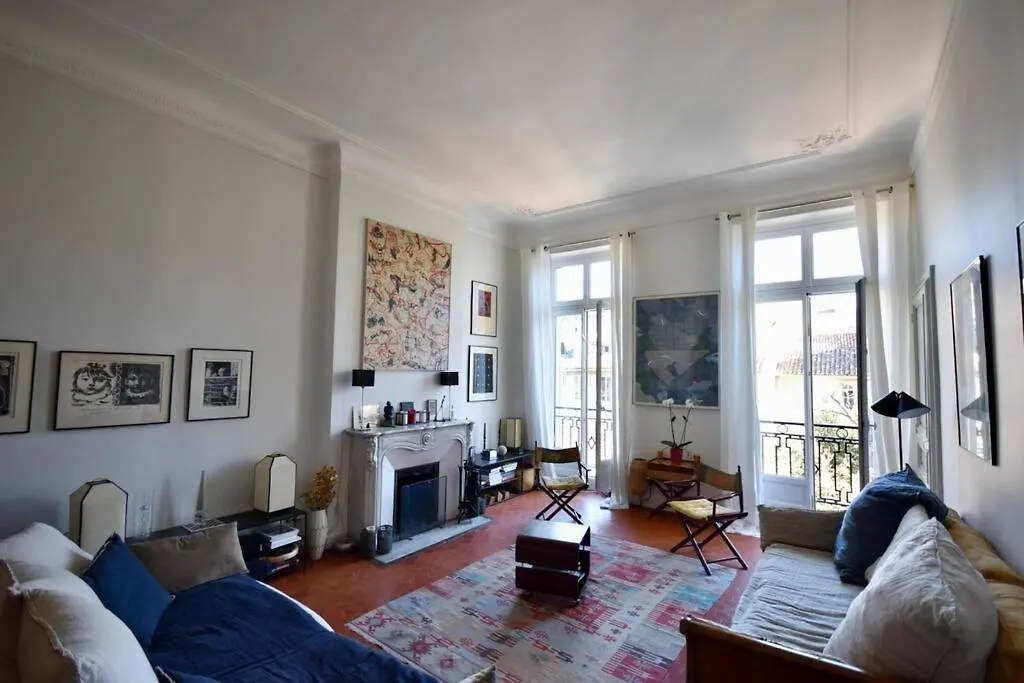 Coeur Longchamp, Grand Haussmannien location