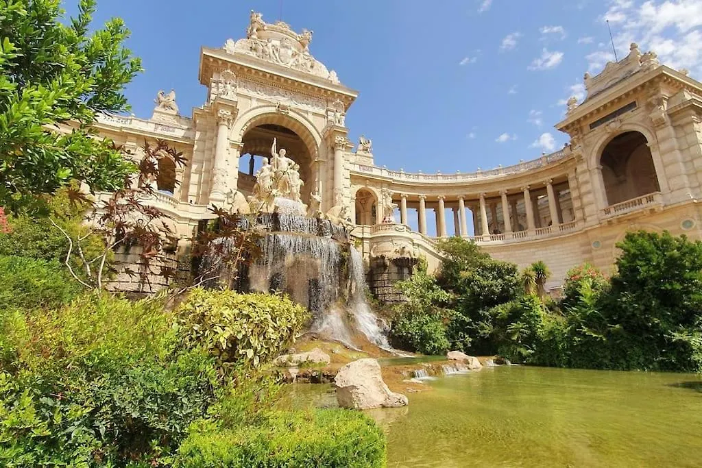 Coeur Longchamp, Grand Haussmannien Apartment Marseille