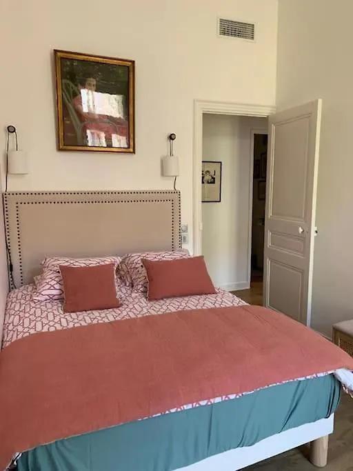 Coeur Longchamp, Grand Haussmannien Apartment Marseille